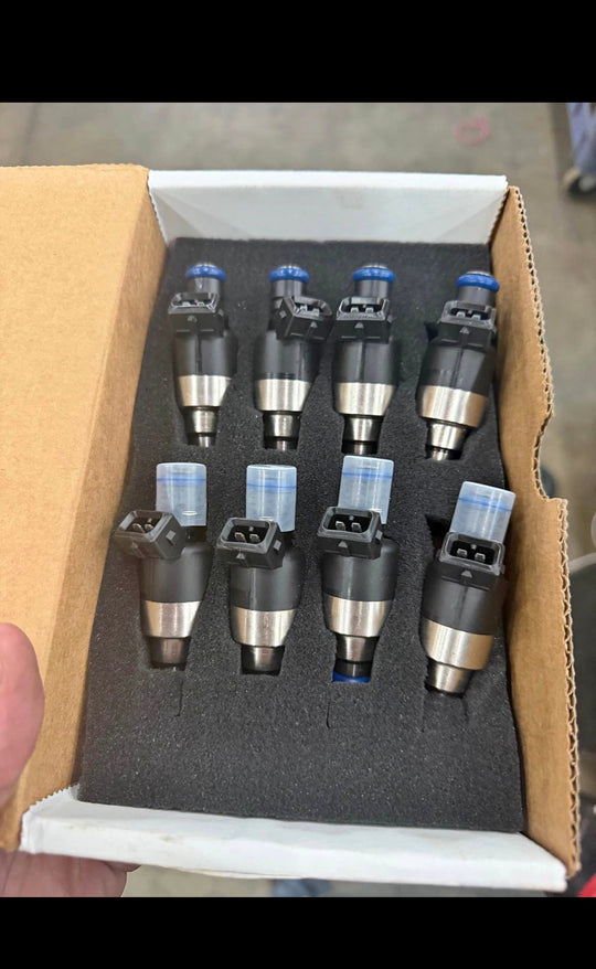 OPEN BOX - Holley EFI 83 lb/hr Performance Fuel Injectors – Set of 8 - Shipping Included